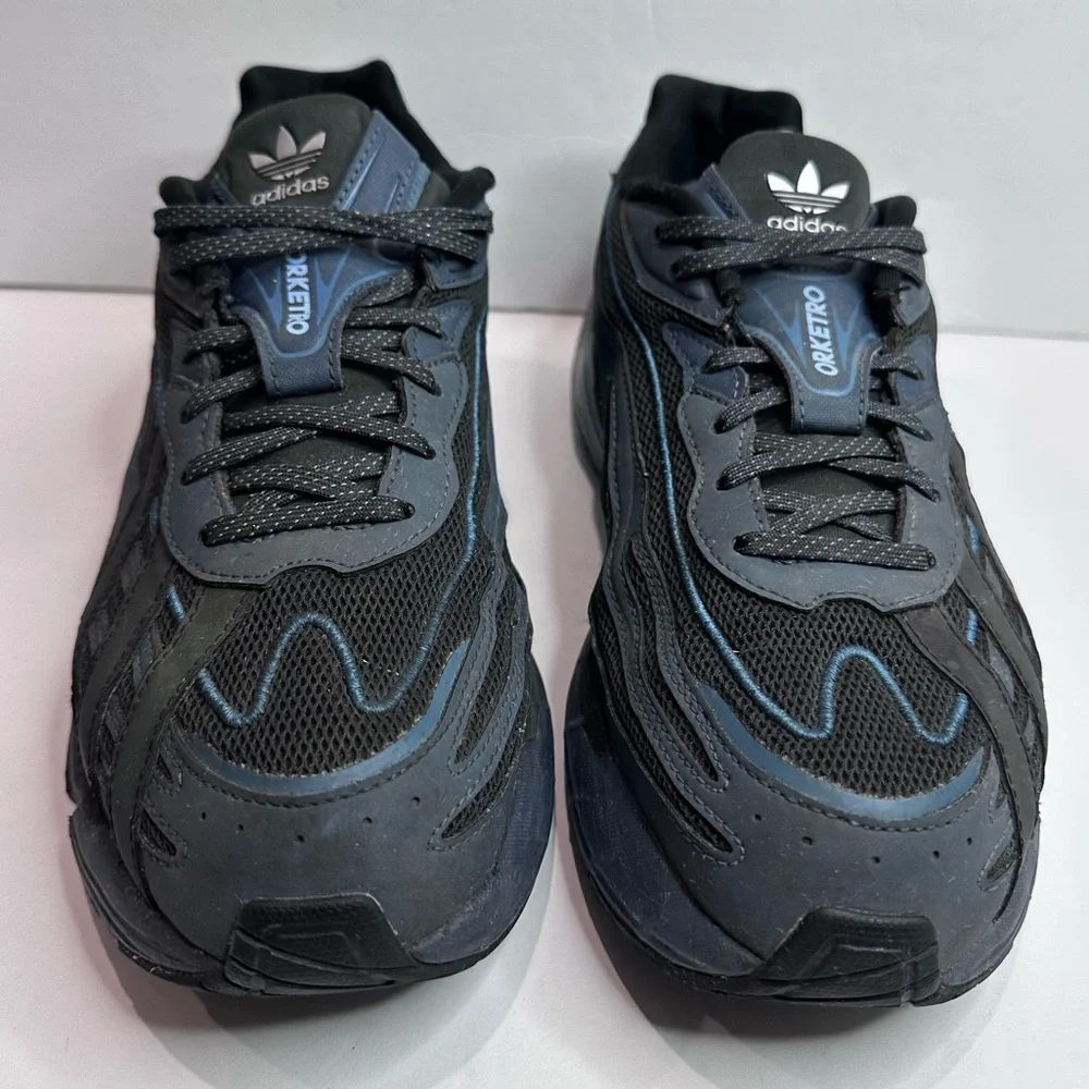 Used Men’s Adidas Orketro Black and Dark Blue Running Shoes